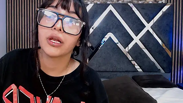 Amy_channel webcam