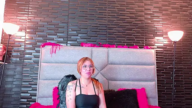 Lola_scott webcam
