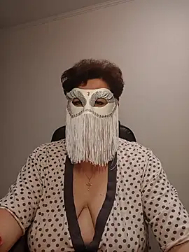 EllaLove2277 webcam