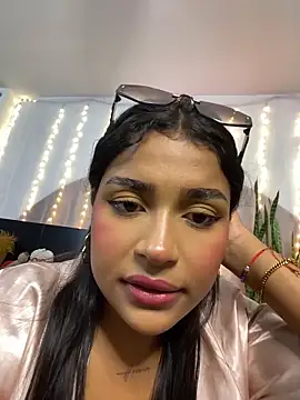 mariangel_11 (F teen) - boobs free an feel me 🥵