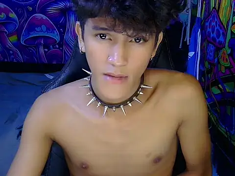 hugekenbigcock webcam