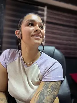 Isabella-Teen