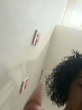 Saskia_xx live cam on StripChat