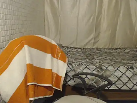 Oh_Maya live cam on StripChat