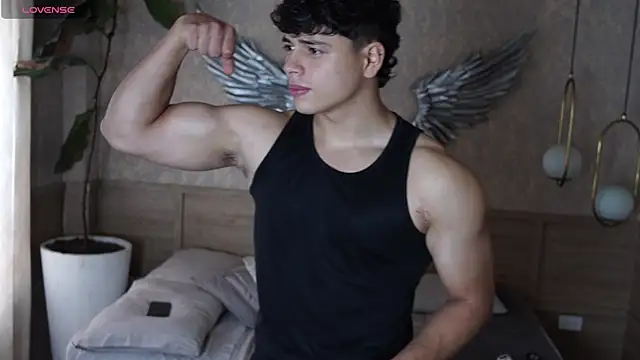 Ethan_occonor live cam on StripChat