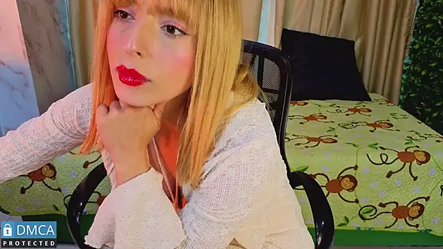 nena_cupcake_ live cam on StripChat