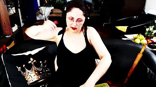 Imperatriza live cam on StripChat