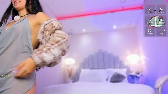 Aishellyng18_ webcam