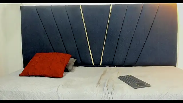 jacob_cum23 live cam on StripChat
