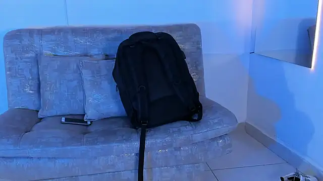 ArohomLester_ webcam