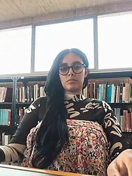 Annya-sweet webcam