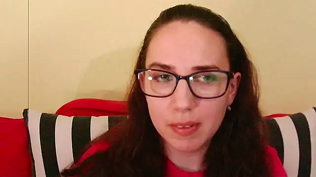EmilyHotAngel live cam on StripChat