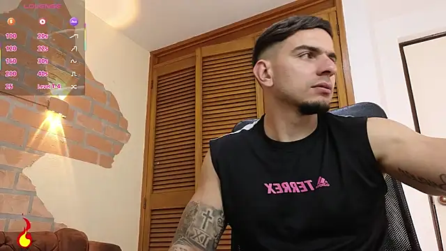 josh_miller01 (M young) - let's take off my shirt
