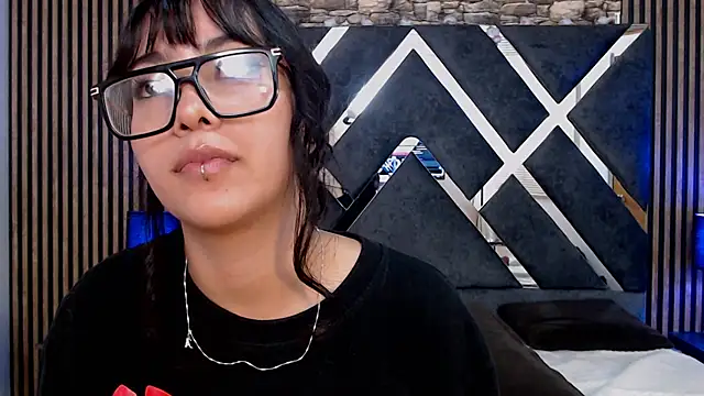 Amy_channel webcam