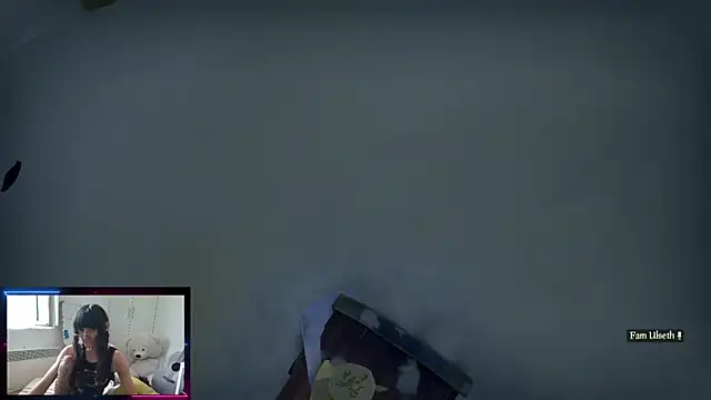 CeriseLapine webcam