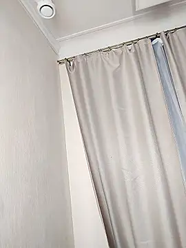 MickeQuinee webcam