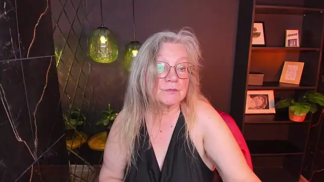 NataliMellow webcam