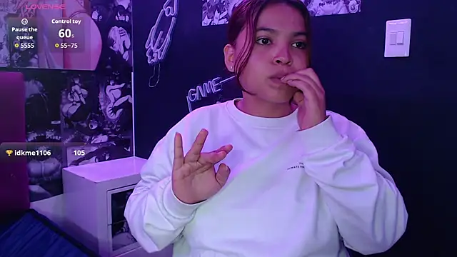 liliana_pink live cam on StripChat