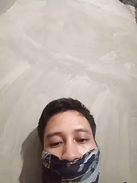 LungedTylenol live cam on StripChat