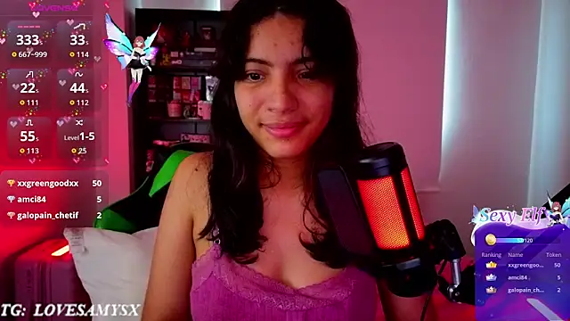 Lovelyamyy webcam