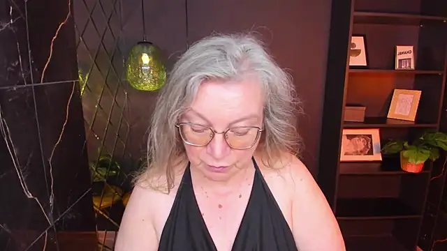 NataliMellow webcam