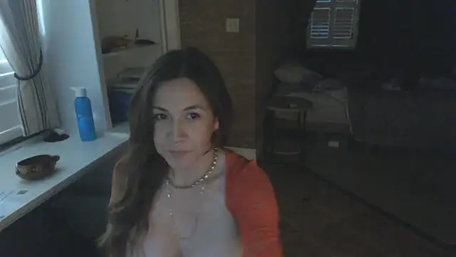 NightshiftLove webcam