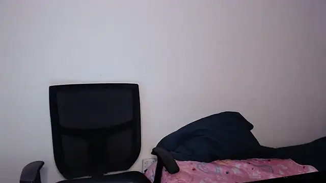 Amelie_Fontaine webcam