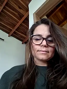 MariaPau_83 webcam