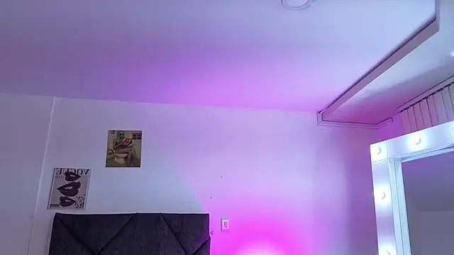 _sharlotte777 webcam