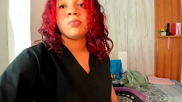 Emily_Coper18 live cam on StripChat
