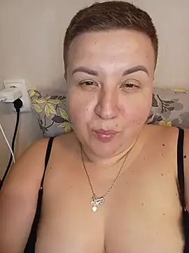 Annet1912 live cam on StripChat