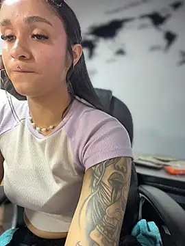 Isabella-Teen webcam