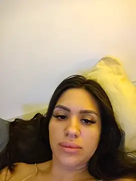 SiennaLuxexx webcam