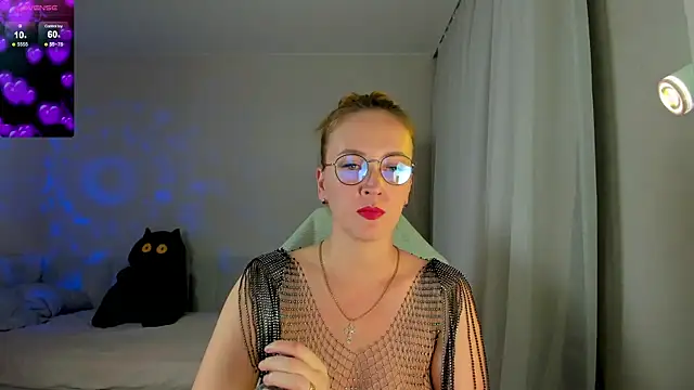 she_wolf live cam on StripChat