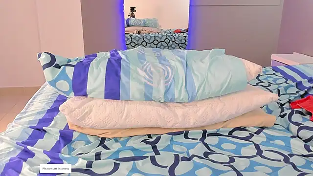 zoe_curvyy live cam on StripChat