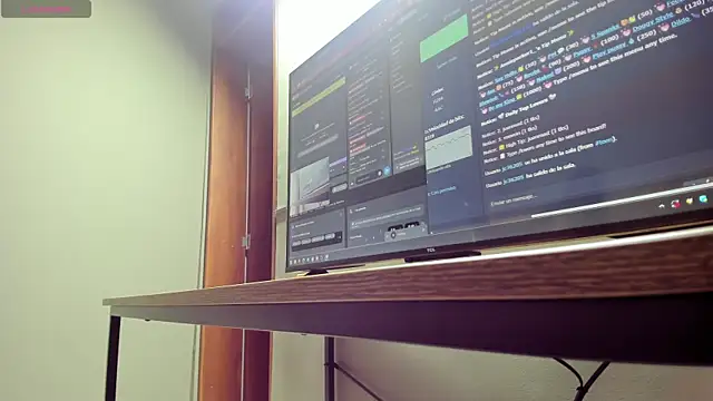 AnnieParker1_ webcam