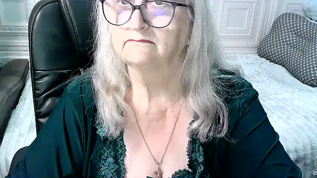 LolkaAlyss webcam