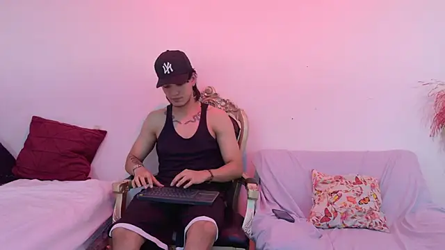 sweetauracouple webcam