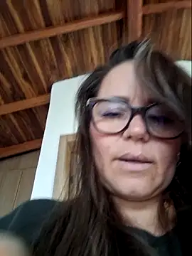 MariaPau_83 webcam