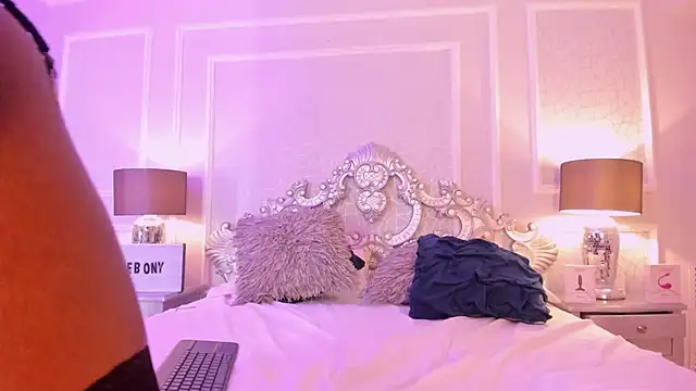 IrisJones_ webcam