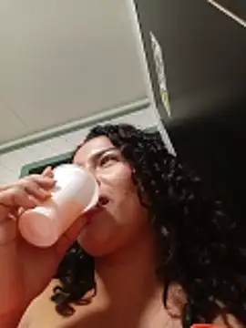 TamaraaHoney webcam