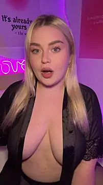 April_Vancee webcam