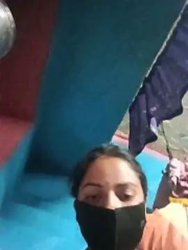 kajalbhabhi44 webcam
