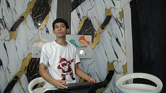 TWINKS_BOYSX webcam