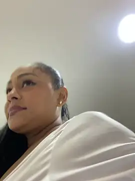 Niselllld1 - Female webcam sex chat