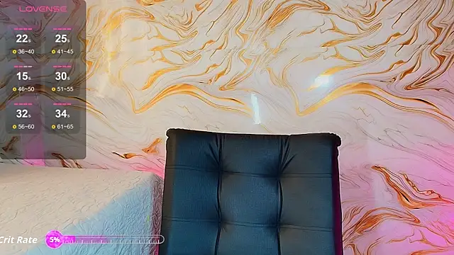 EbonyHansNight webcam