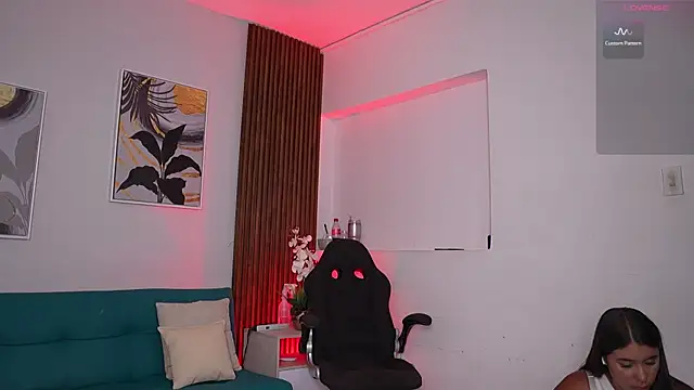 SheylaBakerr webcam