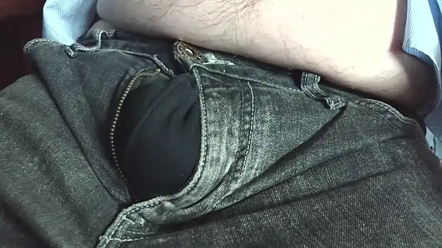 hairyandtiny webcam