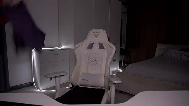 eVvushka webcam