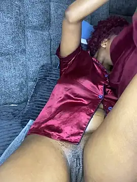 MilfBoobsxx webcam